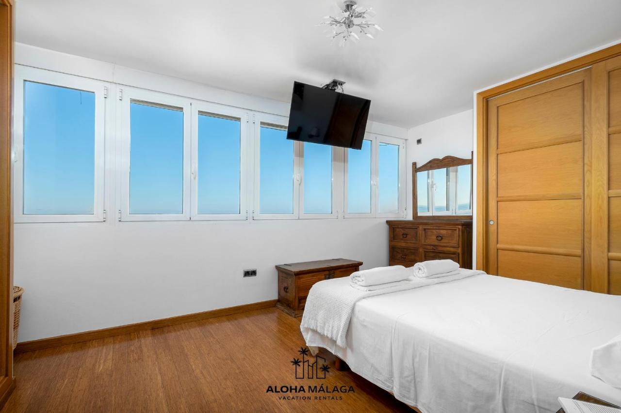 Lucila Beachfront Pedregalejo By Alohaมาลากา ภายนอก รูปภาพ